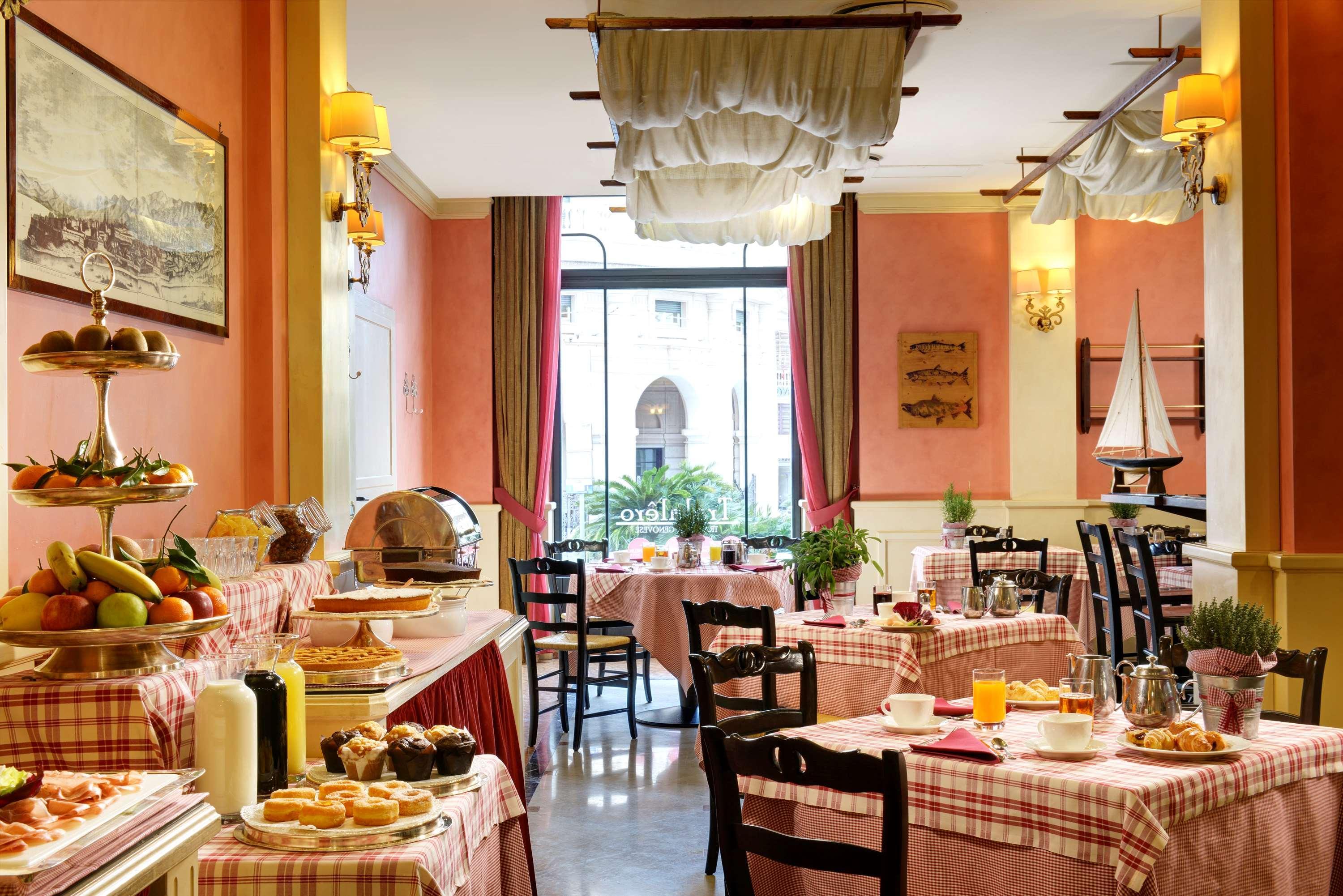 Hotel Continental Genova Esterno foto