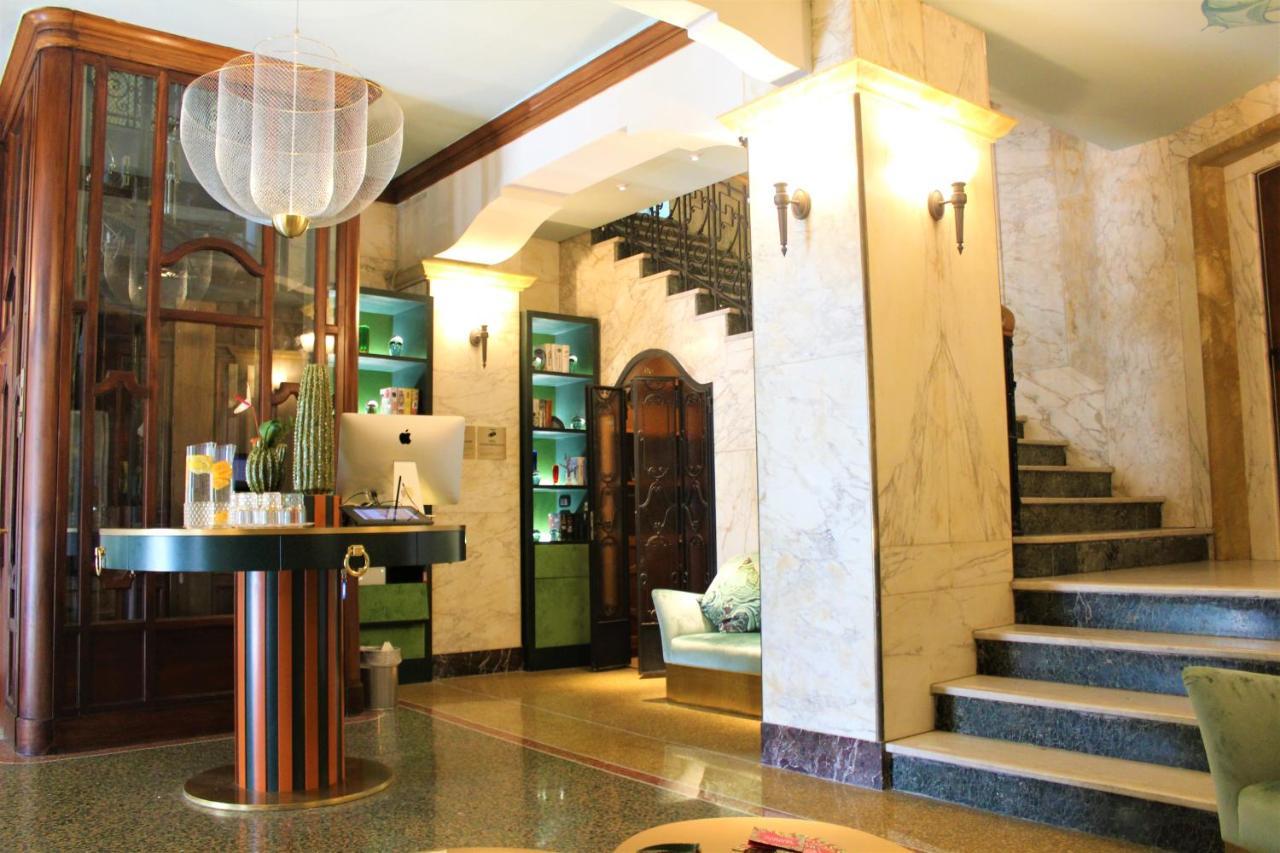 Hotel Continental Genova Esterno foto