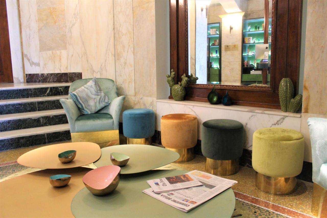 Hotel Continental Genova Esterno foto