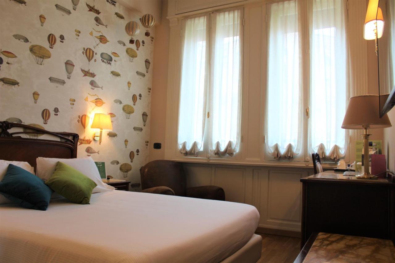 Hotel Continental Genova Esterno foto